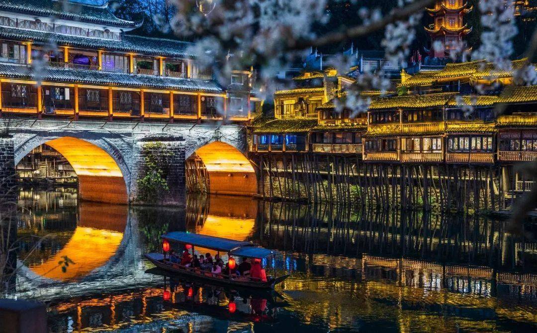 湖南之光引领未来科技潮流，高科技产品重塑生活体验新篇章